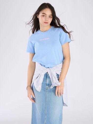 To b. by agnes b. × NEEDBY heritage TO B. OR NOT TO B. MINI TS