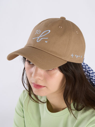 "To b." ビッグロゴ 刺繍 キャップ