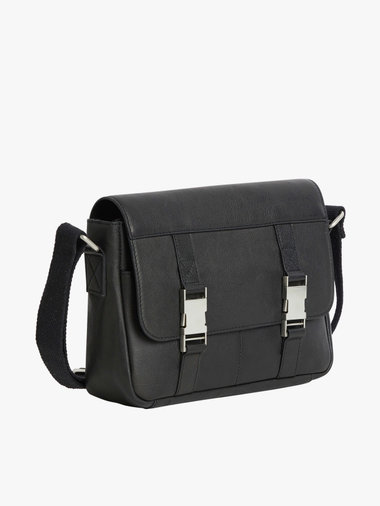 メンズ カーフスキンレザー ショルダーバッグ "Yves"