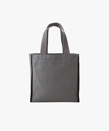 To b. by agnes b.× green label relaxing コットン パイピング ミニトートバッグ