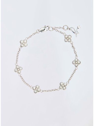 フラワーチャーム パール ブレスレット "Double bloom"