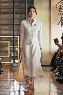Look 03