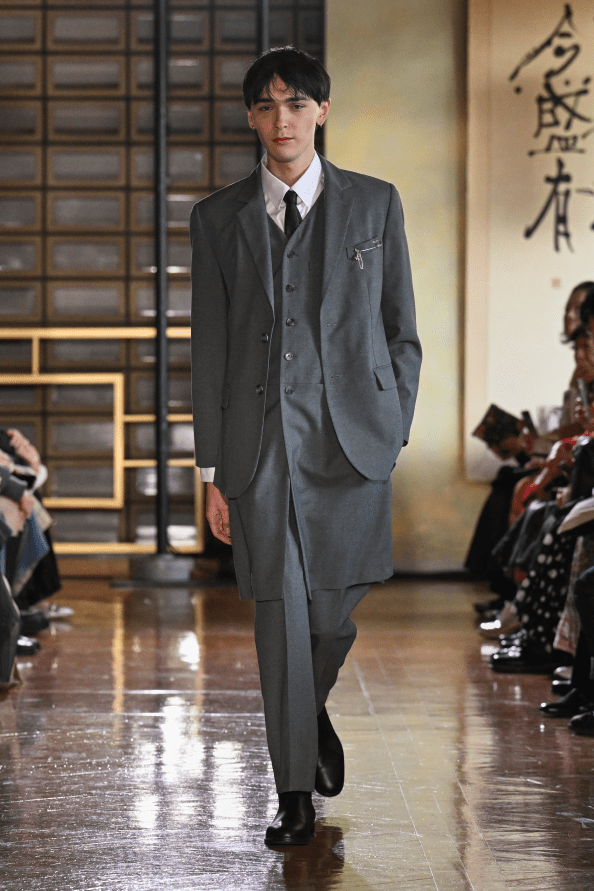 Look 49